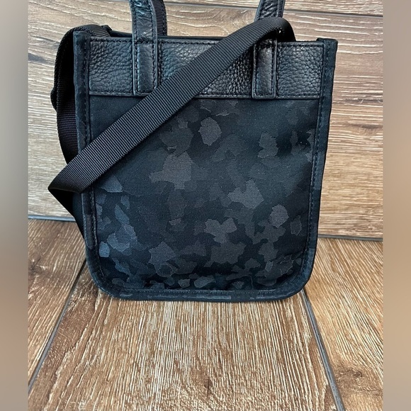 Lululemon Now And Always Micro Tote Bag Fragment Camo Jacquard Black Deep Coal - Picture 2 of 13